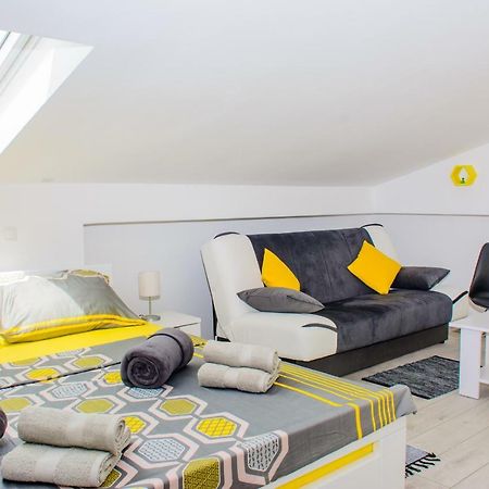 Rose Garden Apartment Privlaka  Ngoại thất bức ảnh