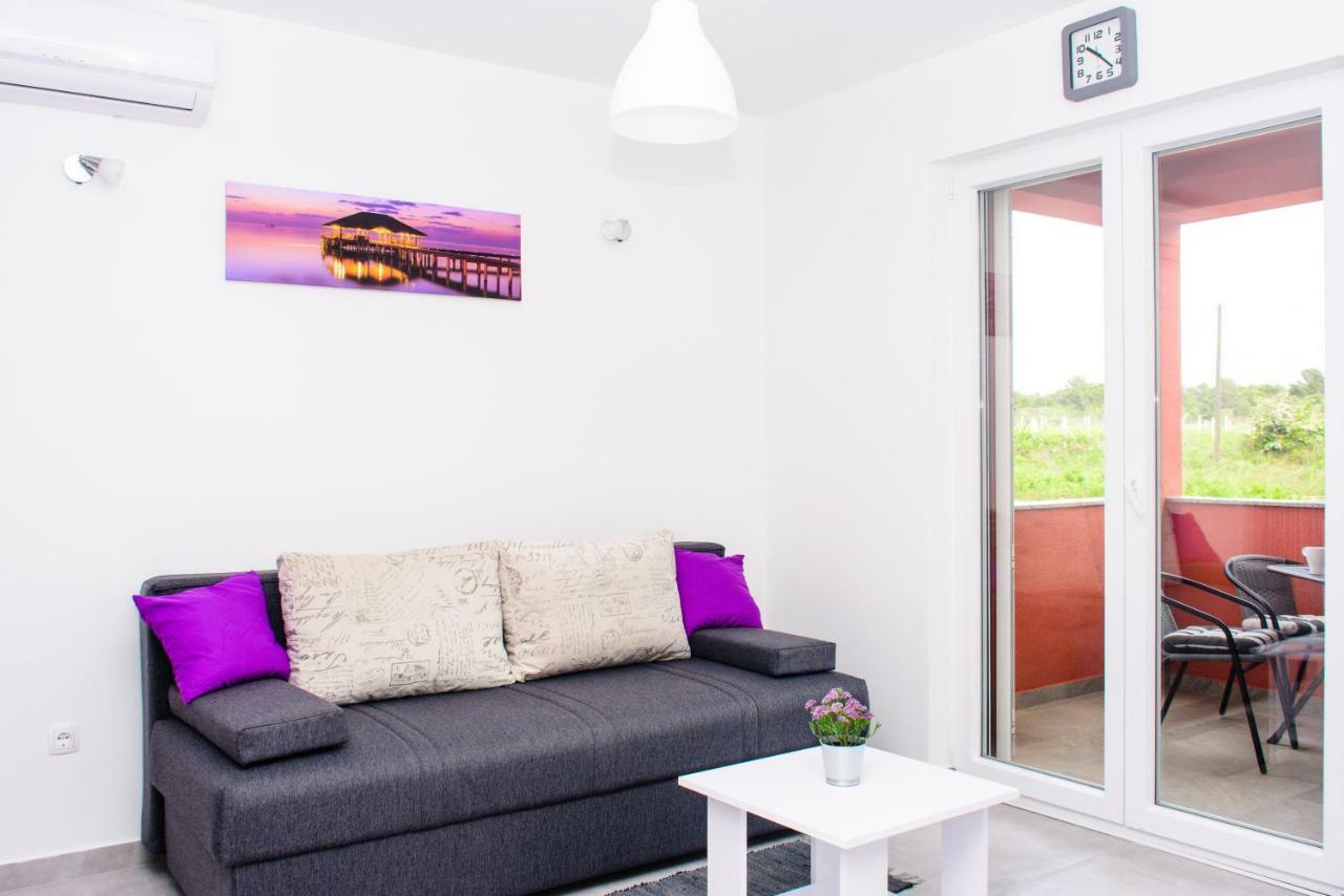 Rose Garden Apartment Privlaka  Ngoại thất bức ảnh