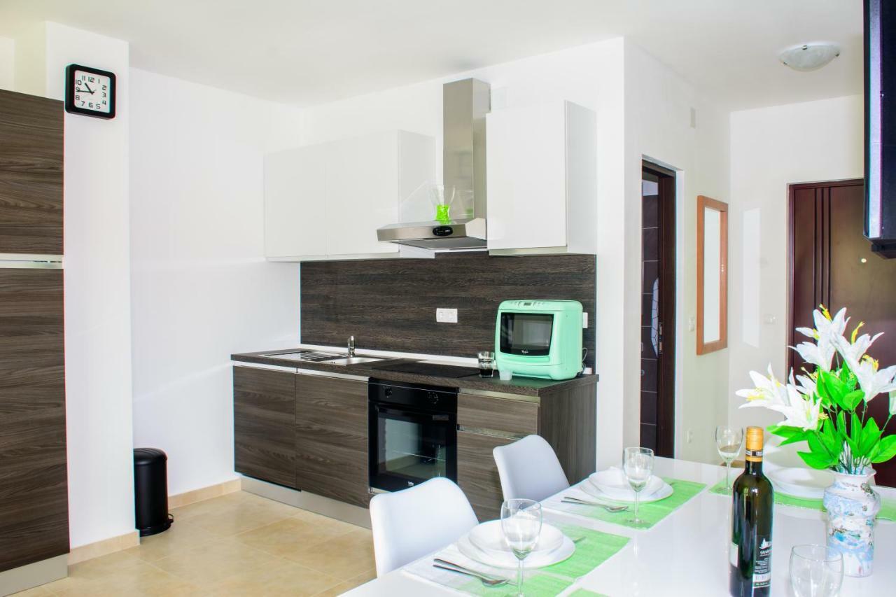 Rose Garden Apartment Privlaka  Ngoại thất bức ảnh