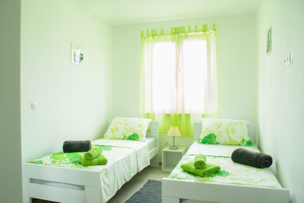 Rose Garden Apartment Privlaka  Ngoại thất bức ảnh