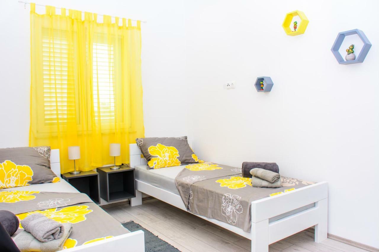 Rose Garden Apartment Privlaka  Ngoại thất bức ảnh