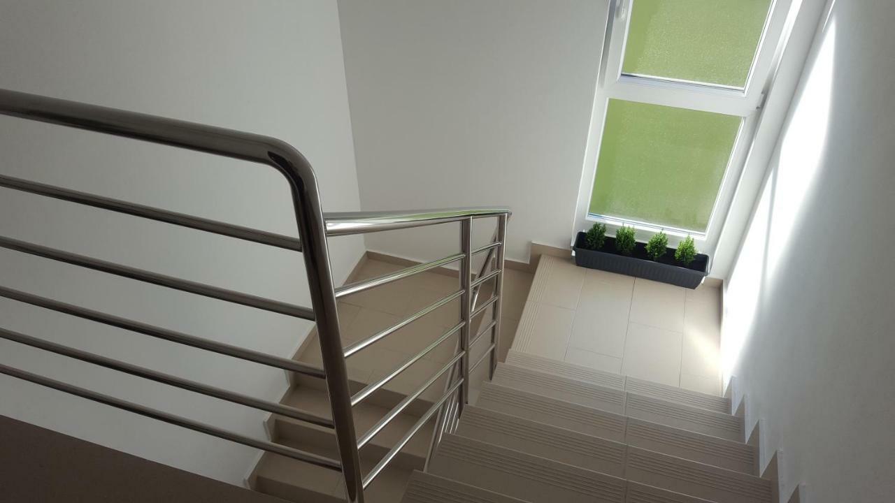 Rose Garden Apartment Privlaka  Ngoại thất bức ảnh
